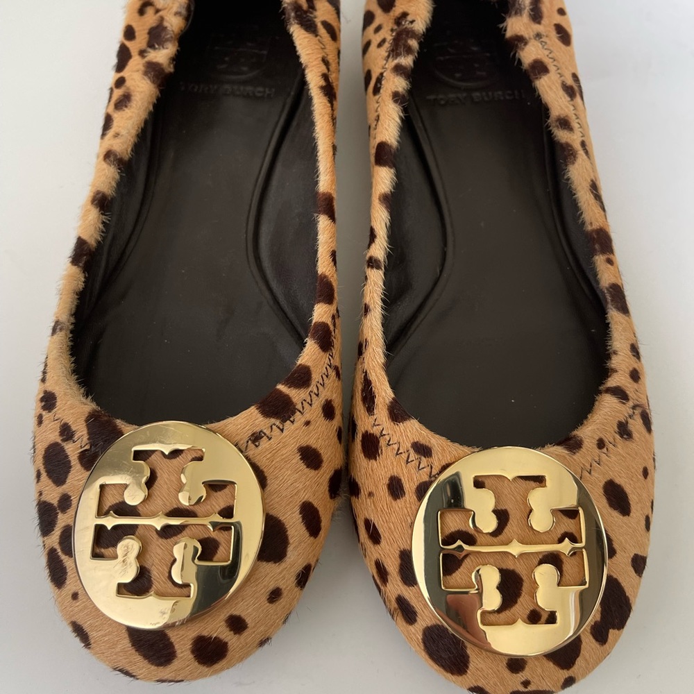 Tory Burch Ballet Flats Animal Print - Picture 2 of 8